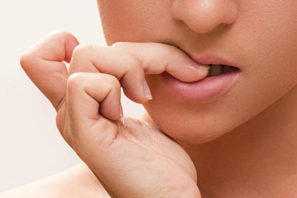 Dermatophagia what is it and how to treat it