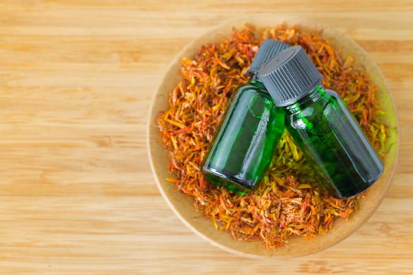 Safflower oil benefits, what it is for and contraindications