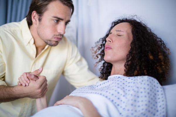 How to Breathe in Childbirth to Control Pain